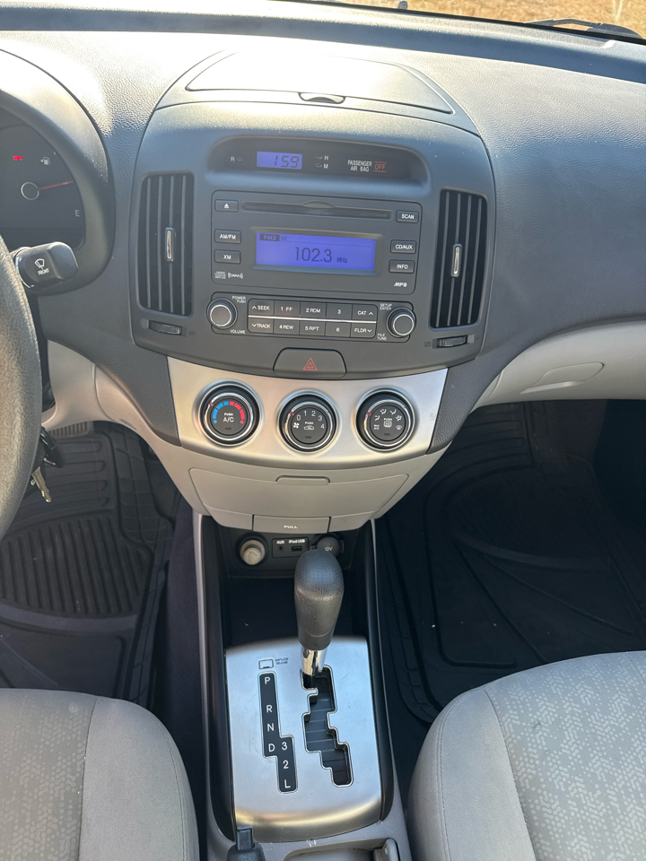 Hyundai Elantra SE 2010