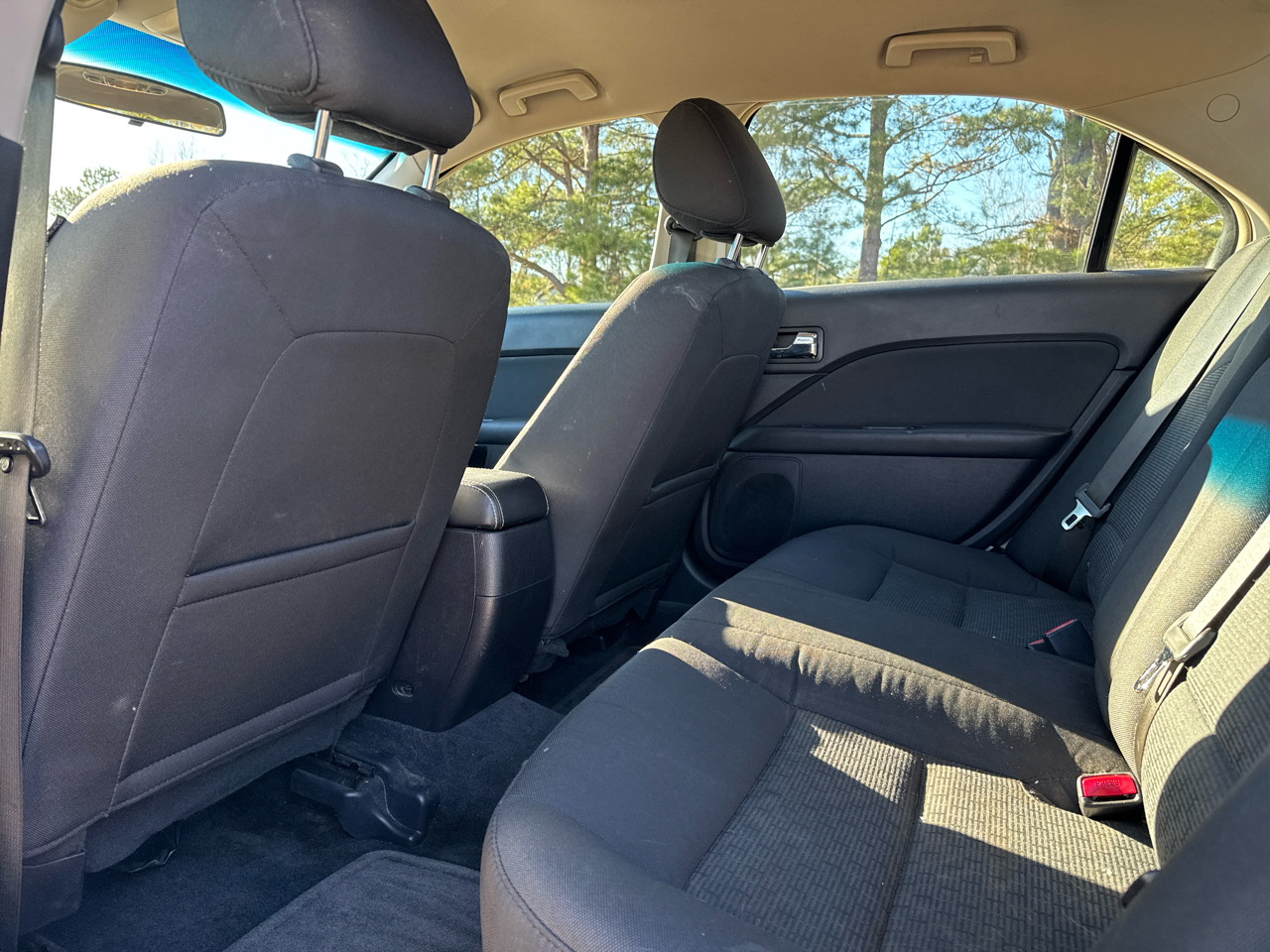 Ford Fusion I4 SE 2011