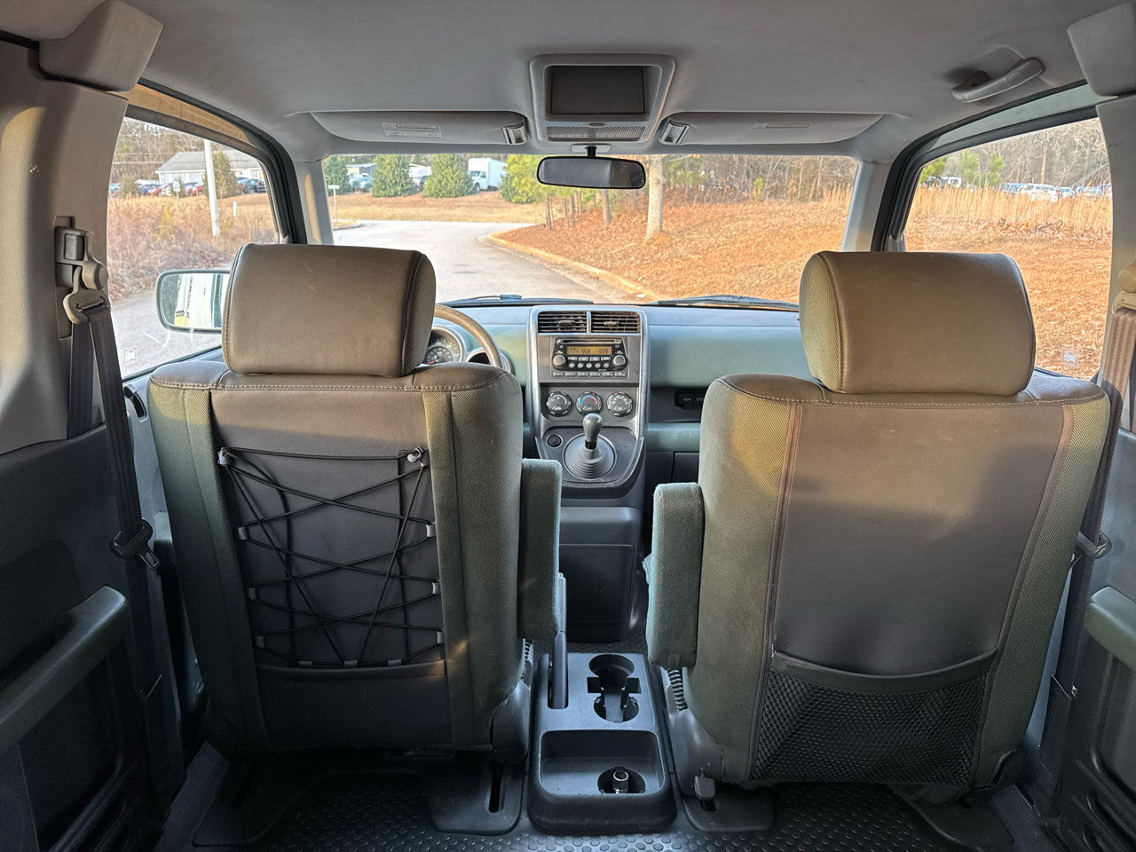 Honda Element EX 2WD w/ Front Side Airbags 2004