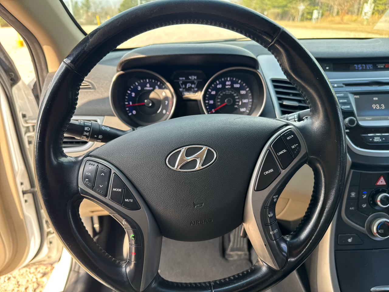 Hyundai Elantra Limited 2015
