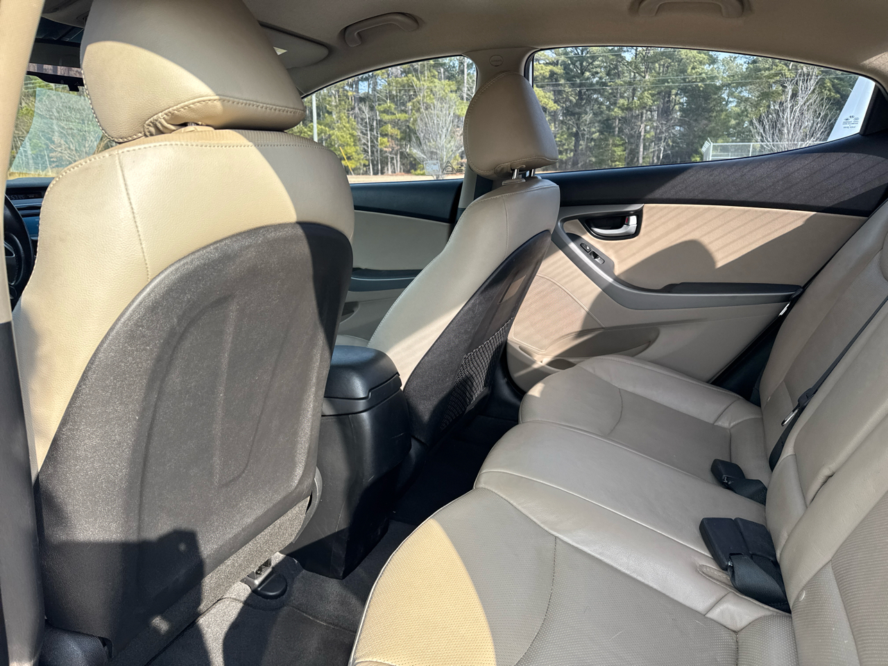 Hyundai Elantra Limited 2015