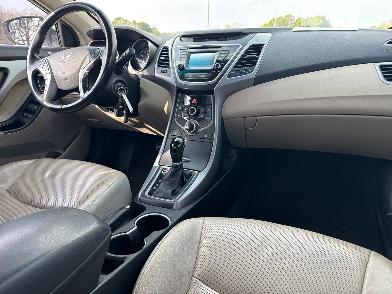 Hyundai Elantra Limited 2015