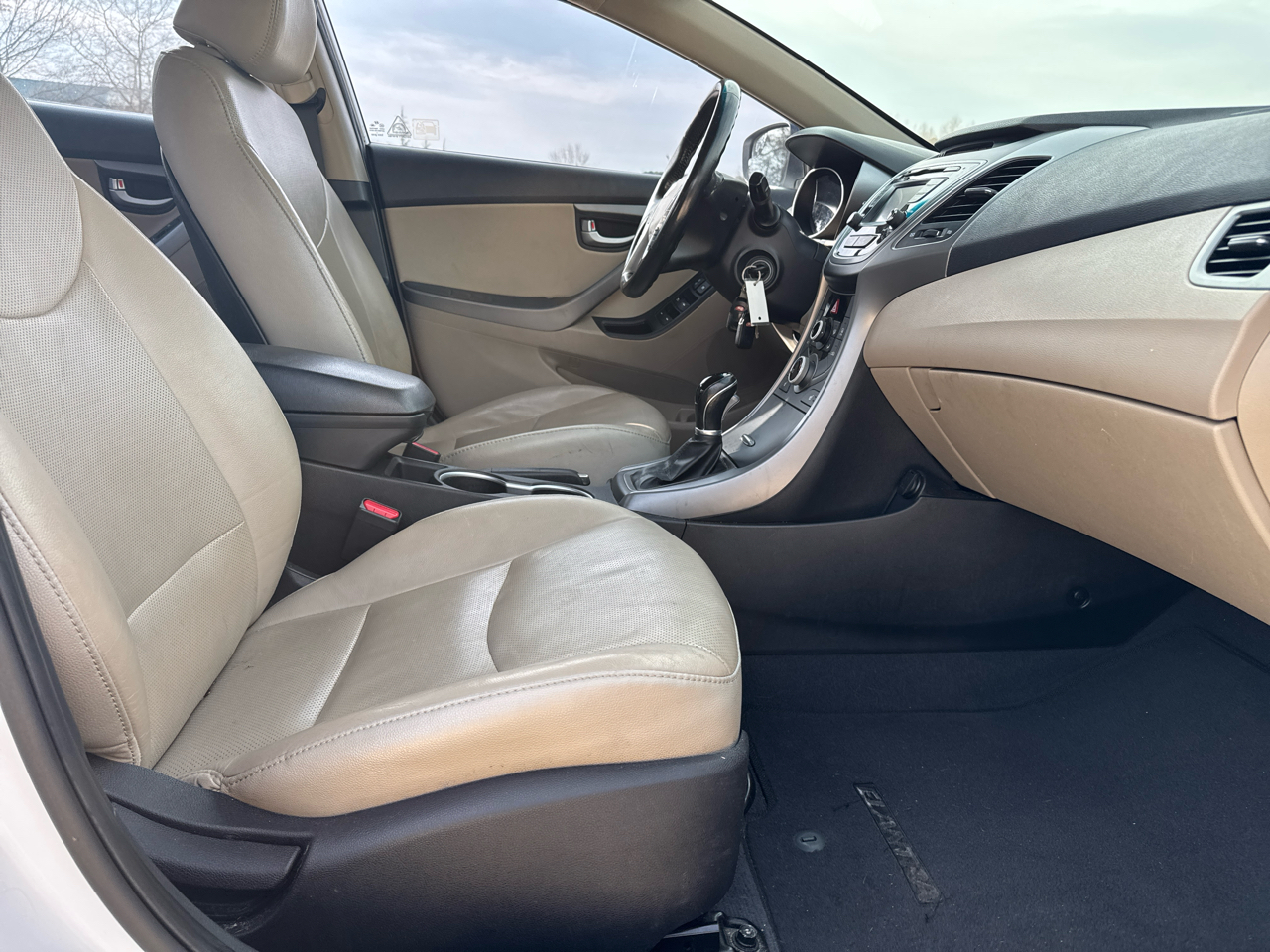 Hyundai Elantra Limited 2015