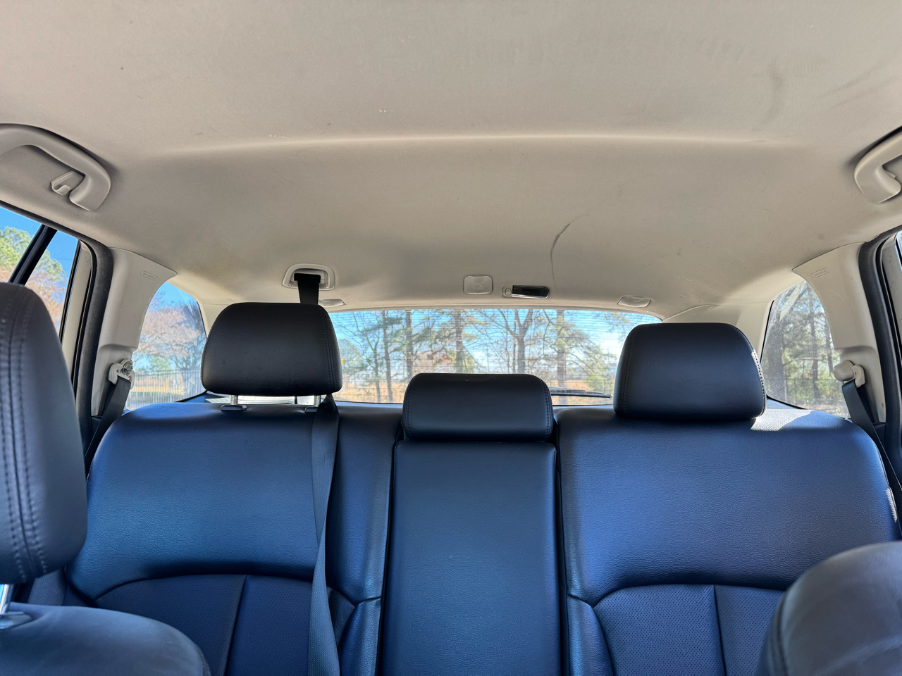 Subaru Outback 2.5i Limited 2010