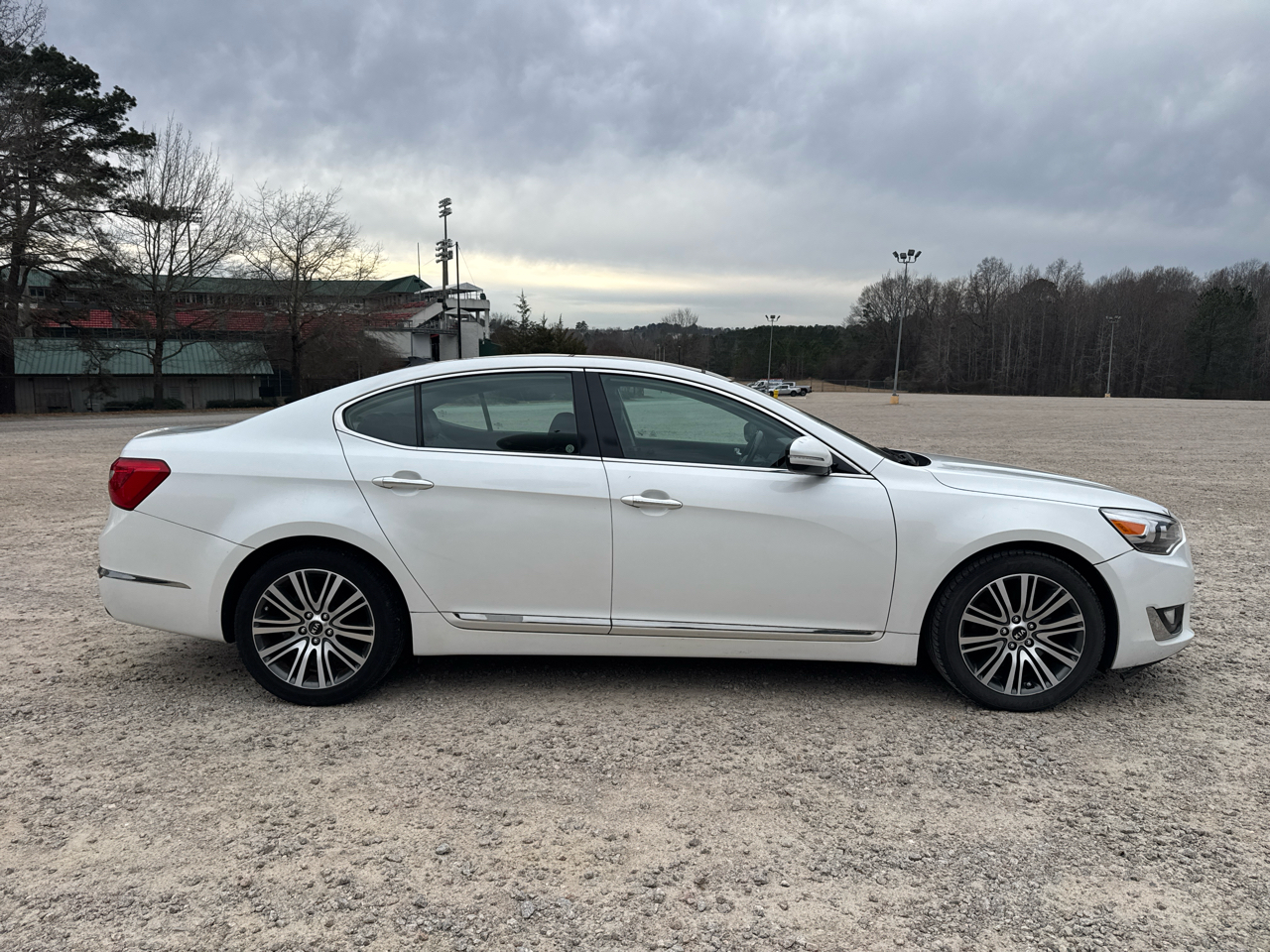Kia Cadenza Premium 2015