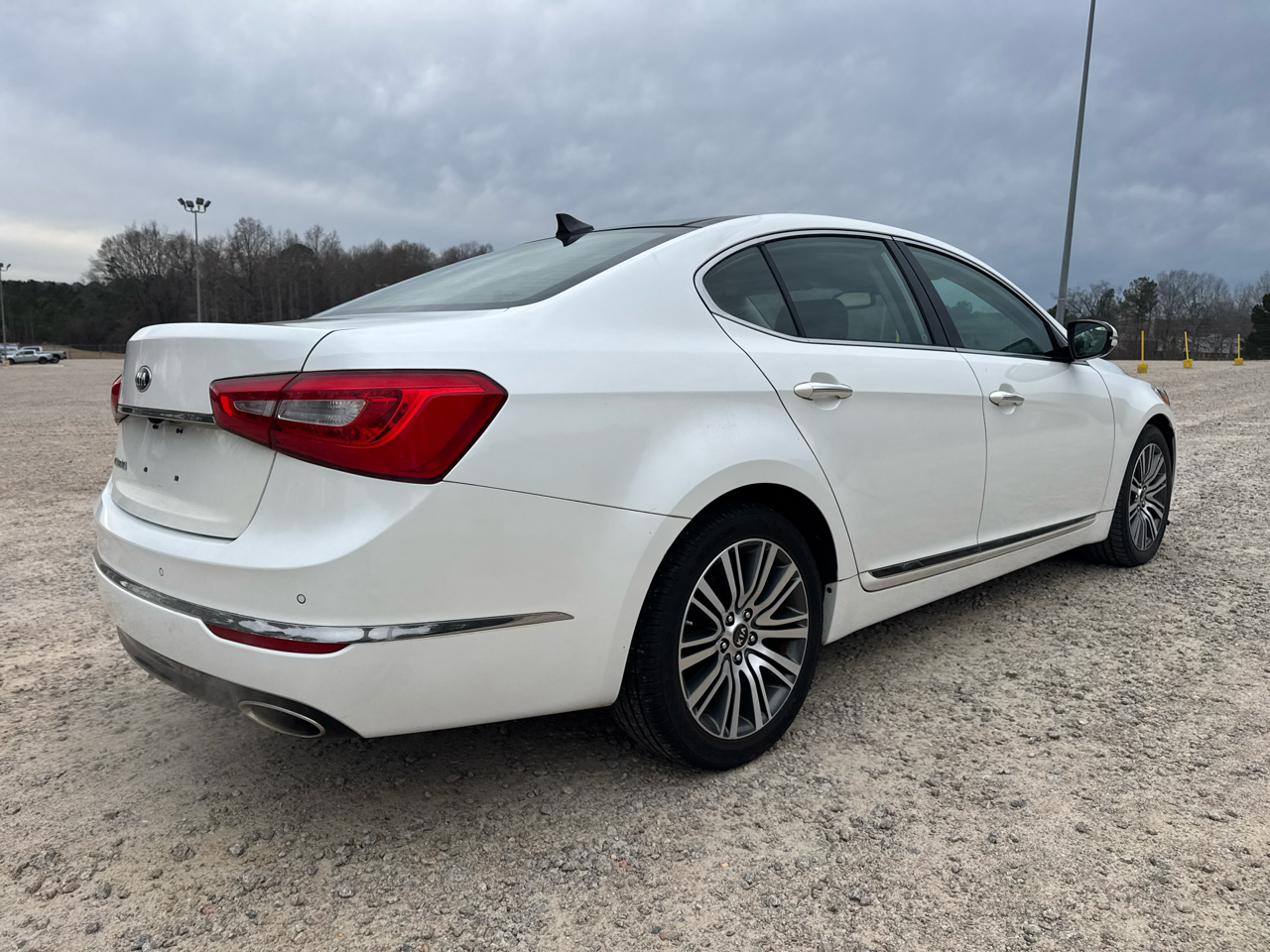 Kia Cadenza Premium 2015