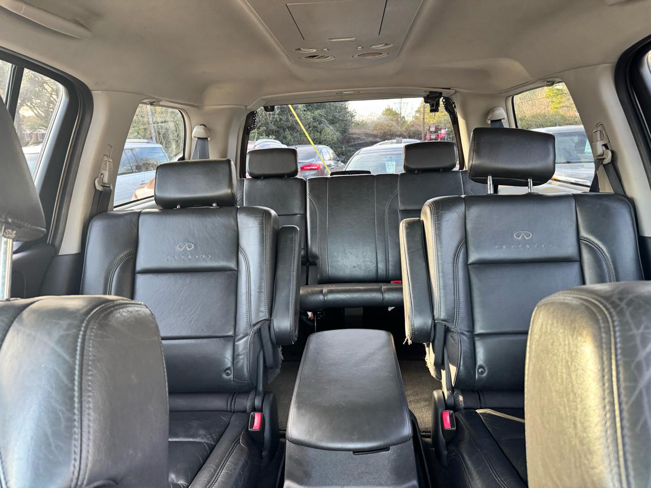 Infiniti QX56 4WD 4dr *Ltd Avail* 2006