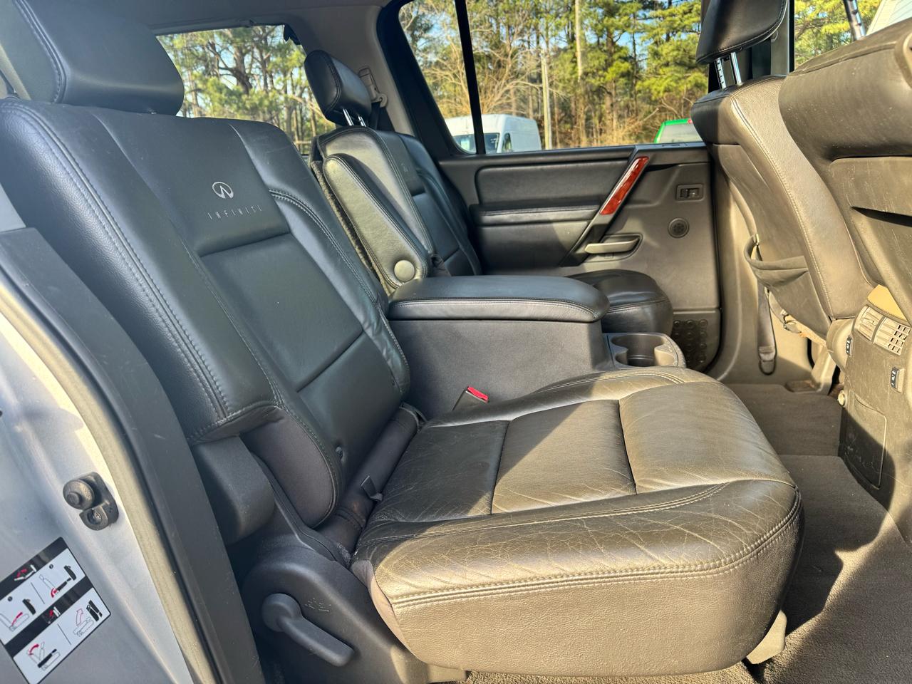 Infiniti QX56 4WD 4dr *Ltd Avail* 2006