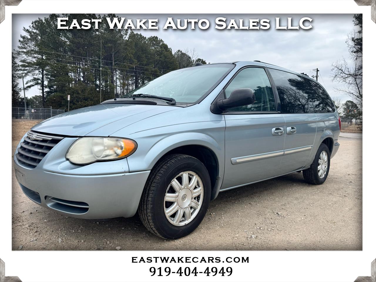 2005 Chrysler Town & Country Touring