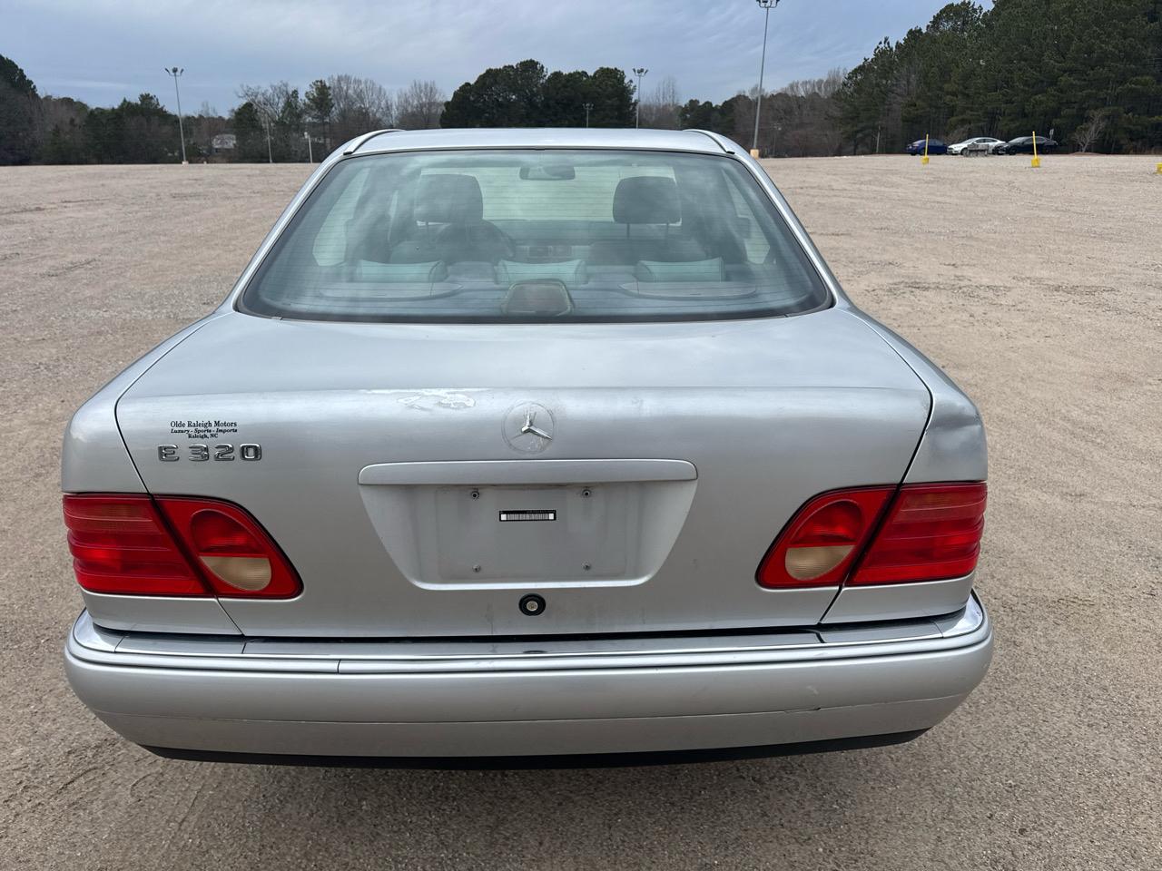Mercedes-Benz E-Class E320 1998