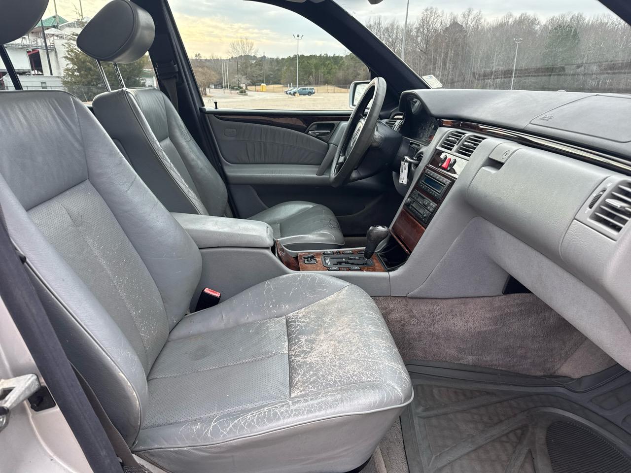 Mercedes-Benz E-Class E320 1998