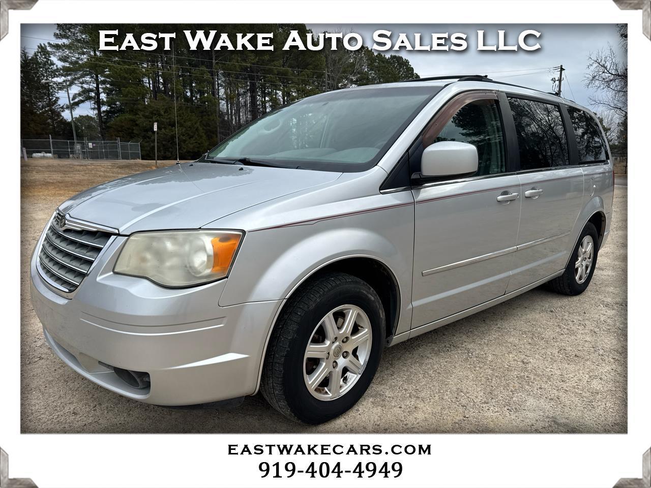 2009 Chrysler Town & Country Touring