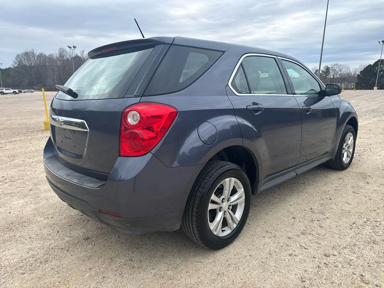 Chevrolet Equinox LS 2WD 2013