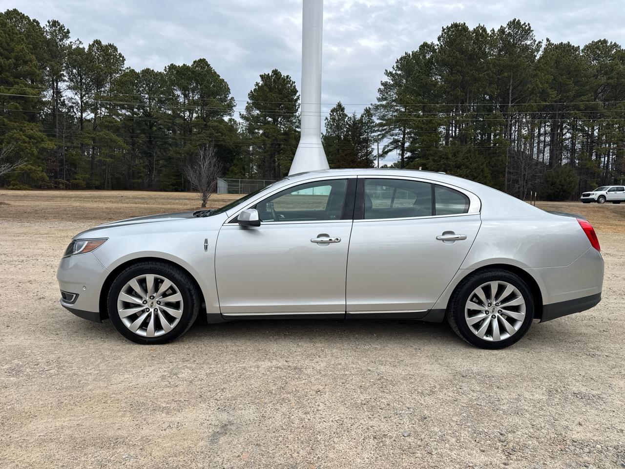 Lincoln MKS AWD 2013