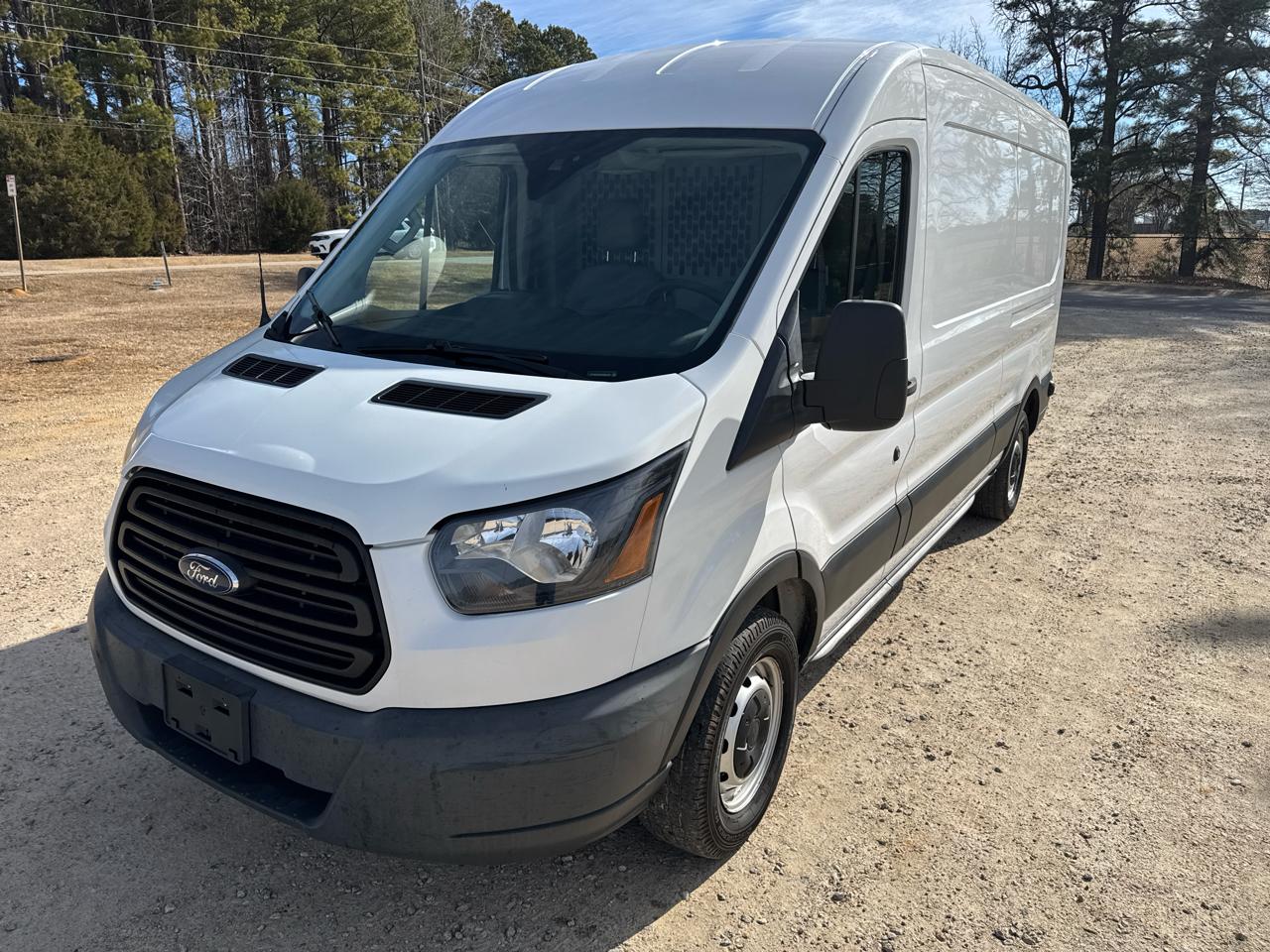 Ford Transit 250 Van Med. Roof w/Sliding Pass. 148-in. WB 2019
