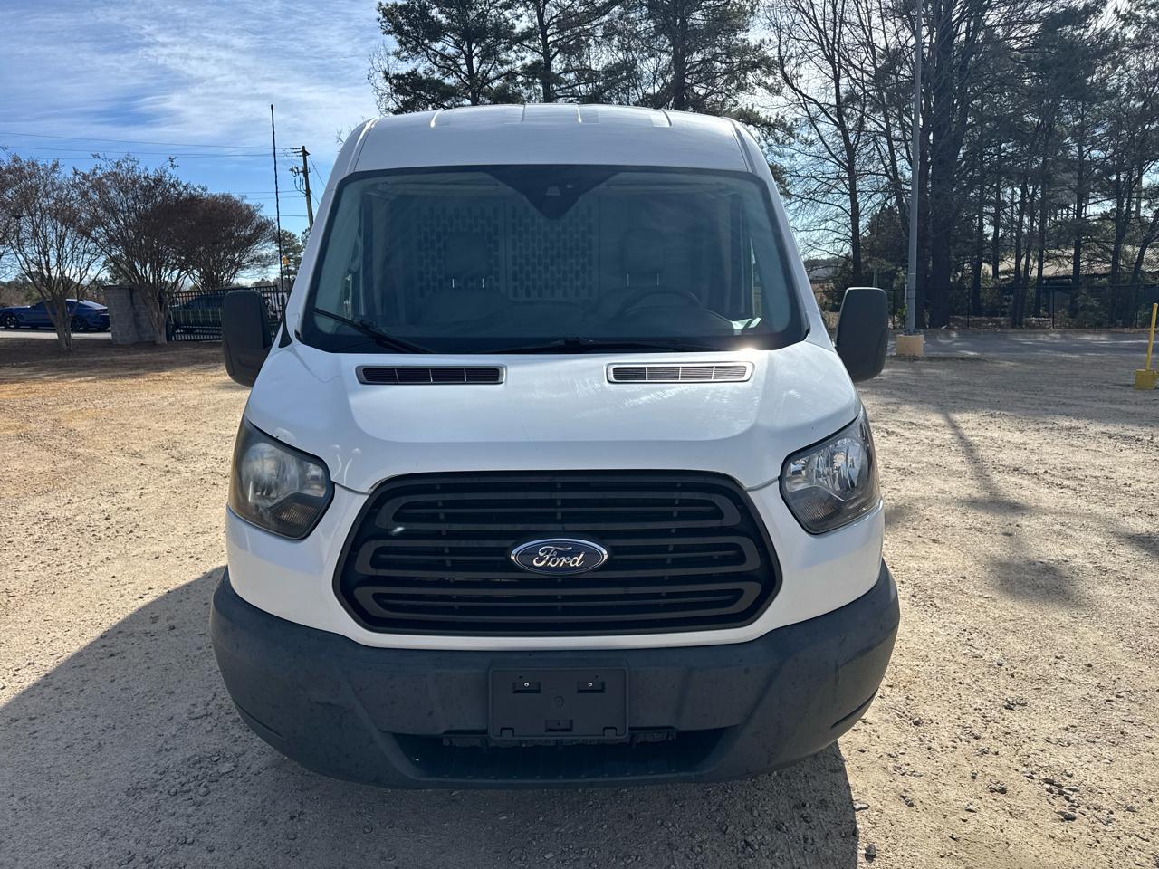 Ford Transit 250 Van Med. Roof w/Sliding Pass. 148-in. WB 2019