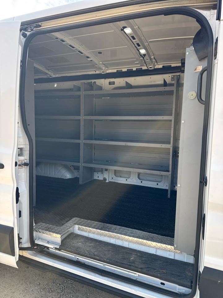 Ford Transit 250 Van Med. Roof w/Sliding Pass. 148-in. WB 2019
