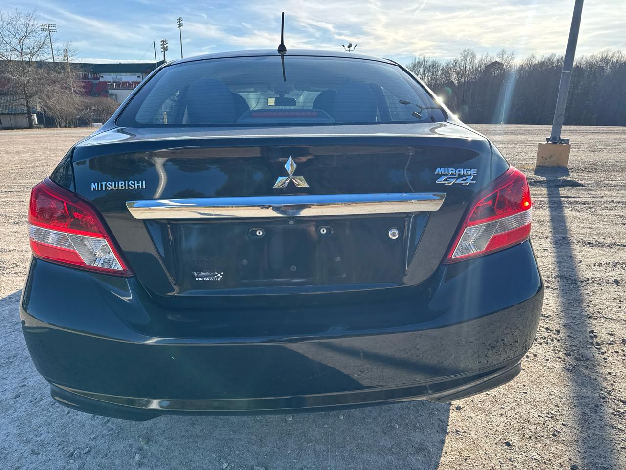 Mitsubishi Mirage G4 ES 2018