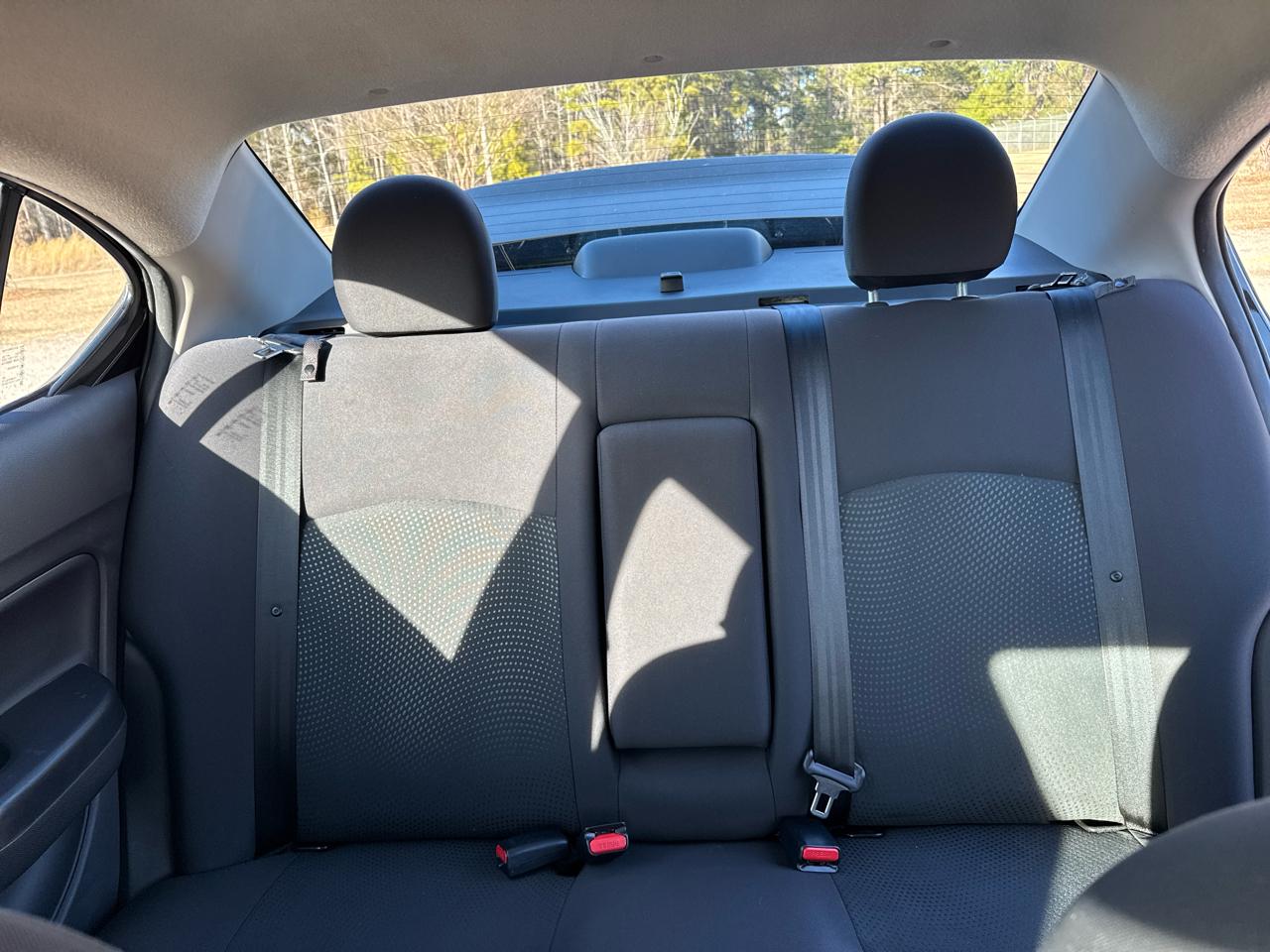 Mitsubishi Mirage G4 ES 2018