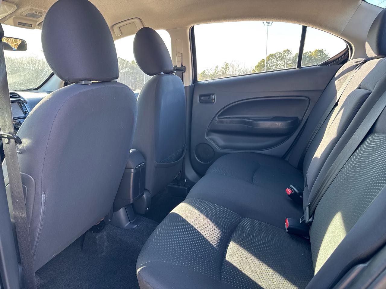 Mitsubishi Mirage G4 ES 2018