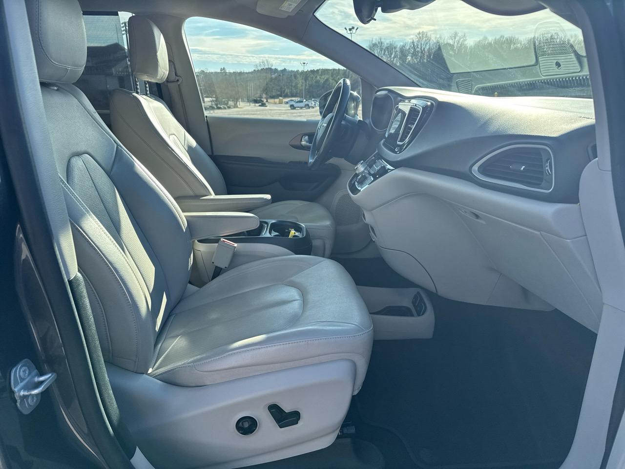 Chrysler Pacifica Touring-L 2018