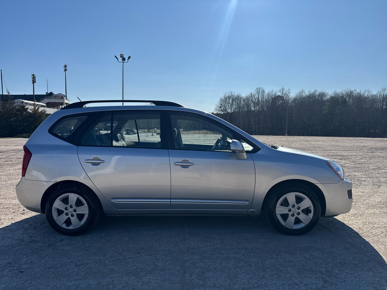 Kia Rondo LX 2009
