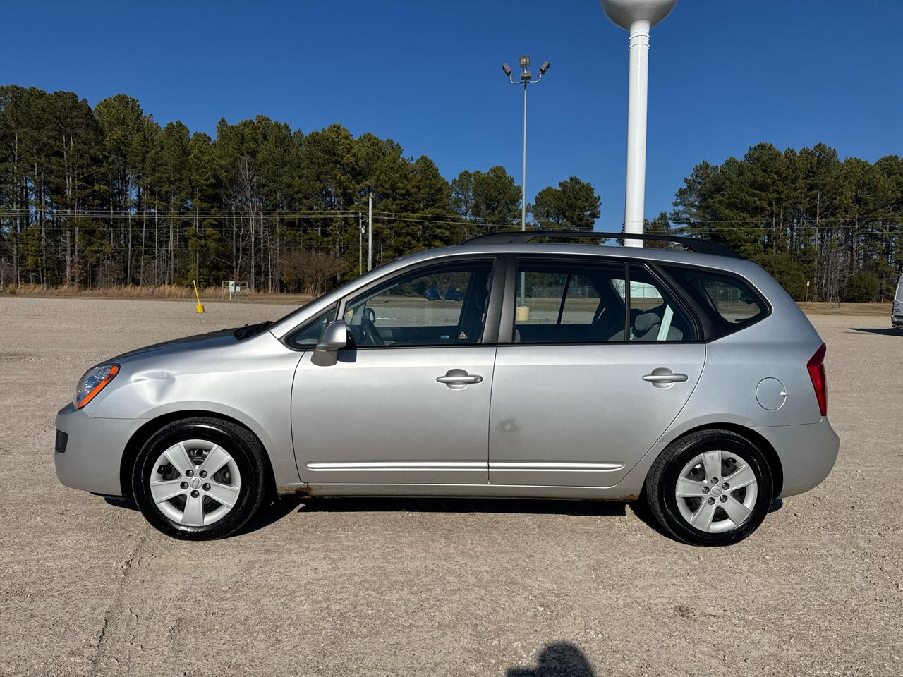 Kia Rondo LX 2009