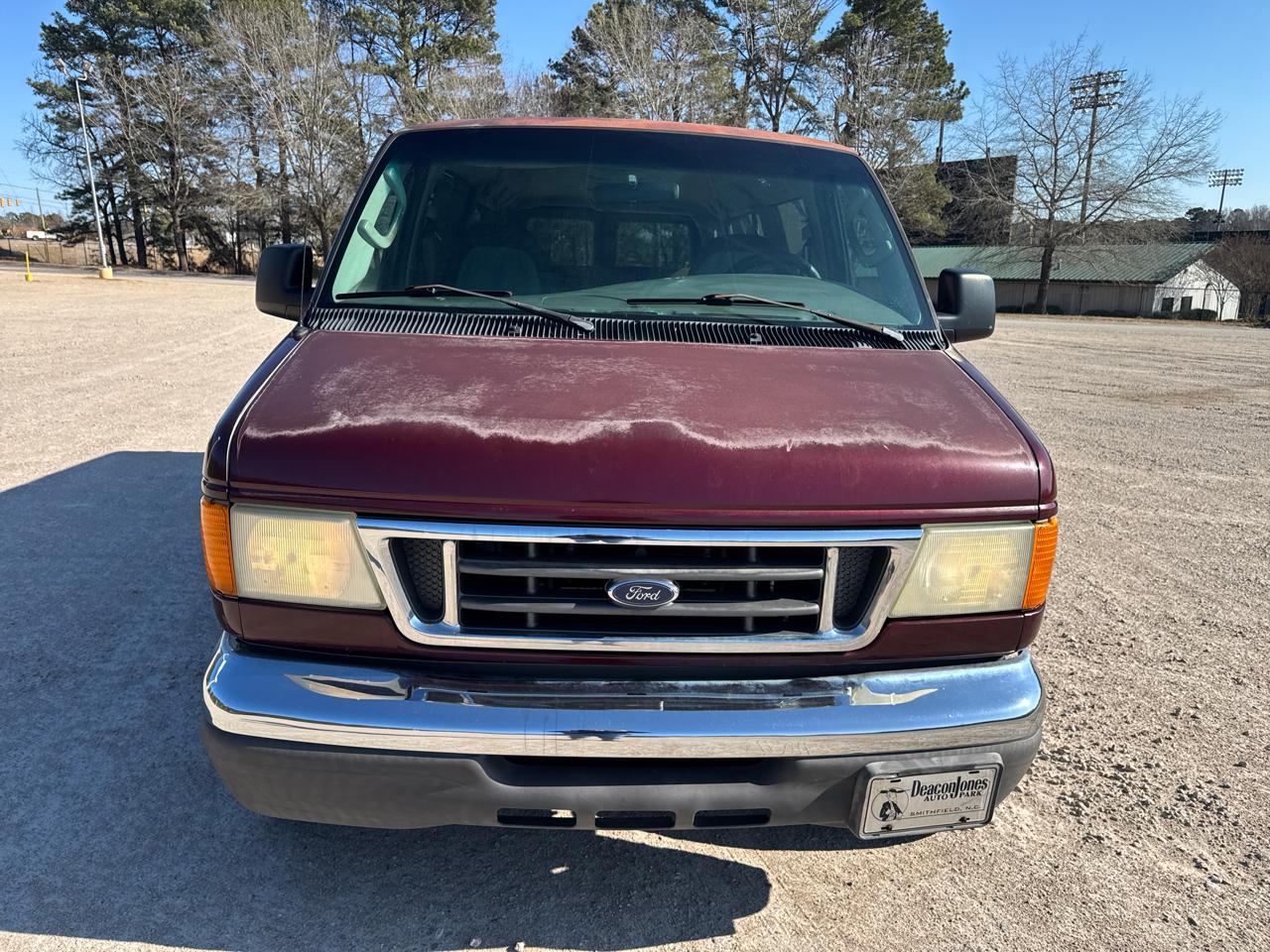 Ford Econoline E-350 Chateau Super Duty 2006