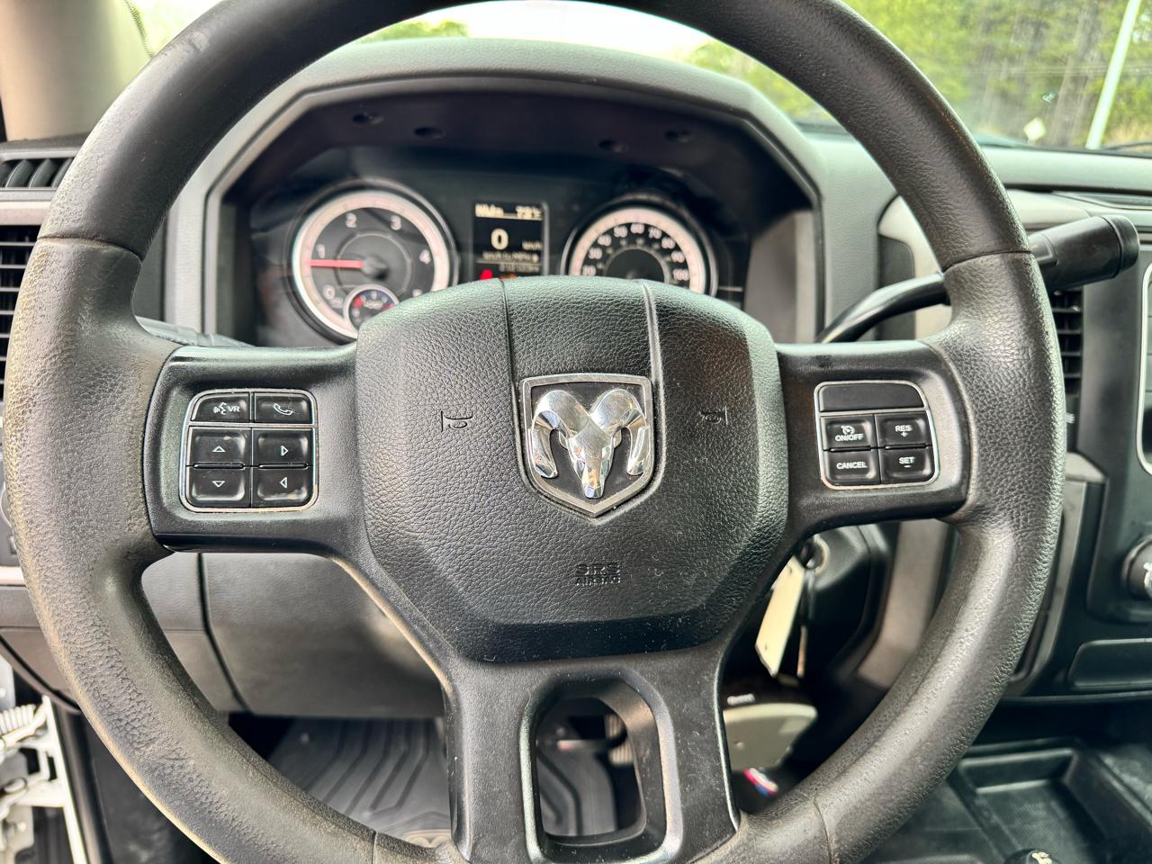 RAM 3500 Tradesman Crew Cab 4WD 2018