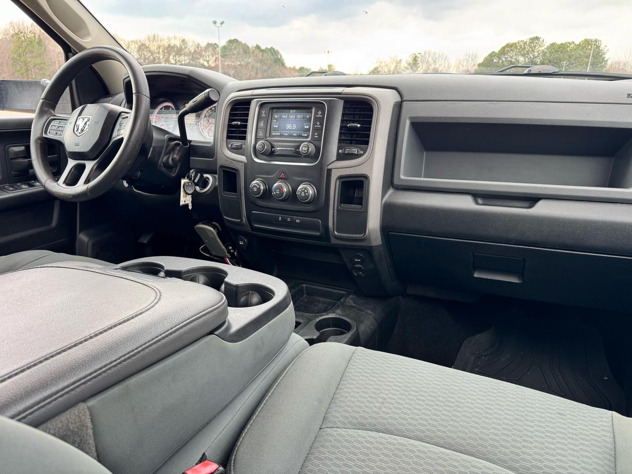 RAM 3500 Tradesman Crew Cab 4WD 2018
