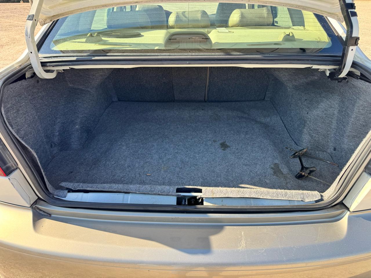 Subaru Outback H6-3.0 VDC Sedan 2003