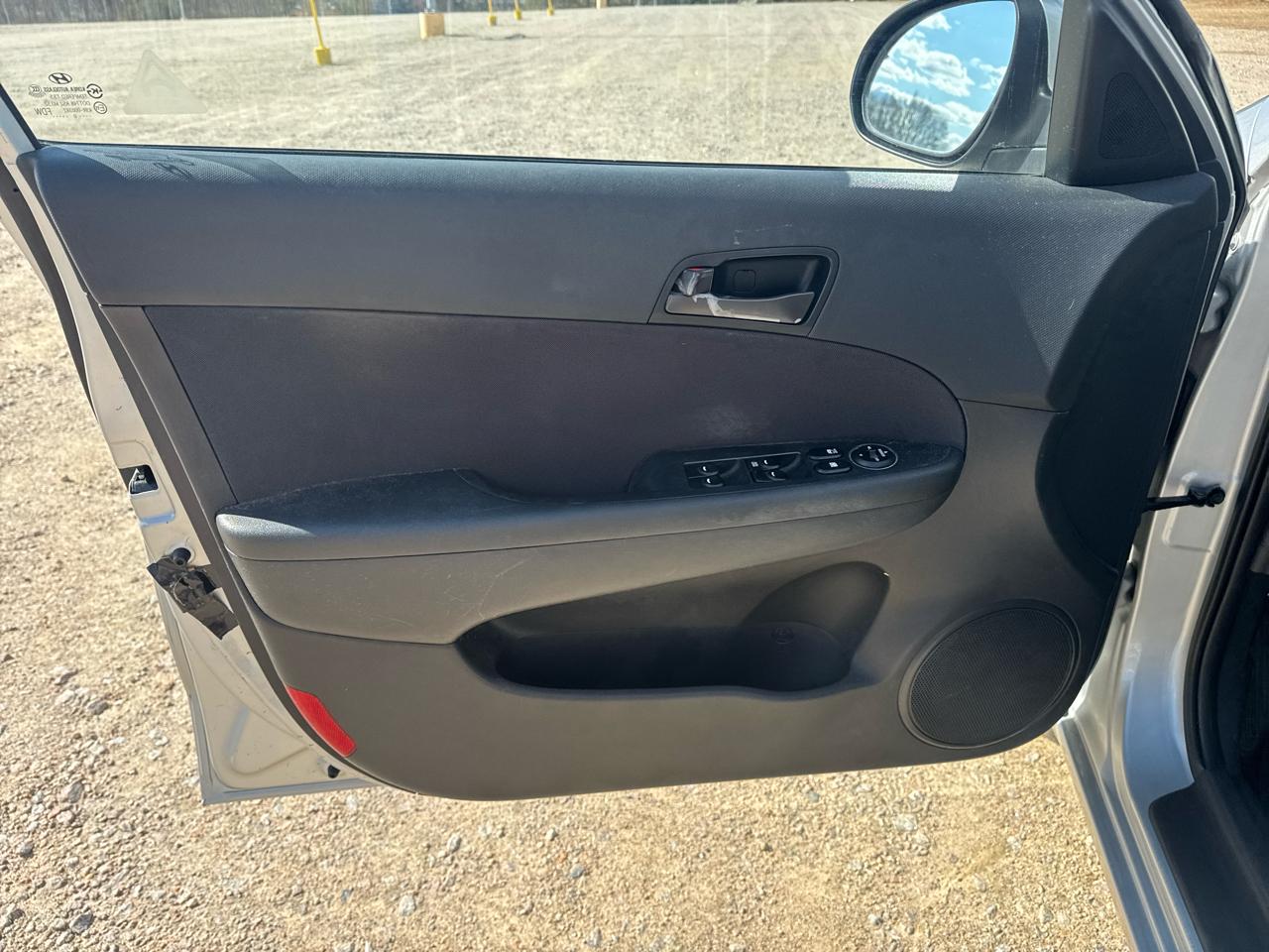 Hyundai Elantra Touring SE Automatic 2010