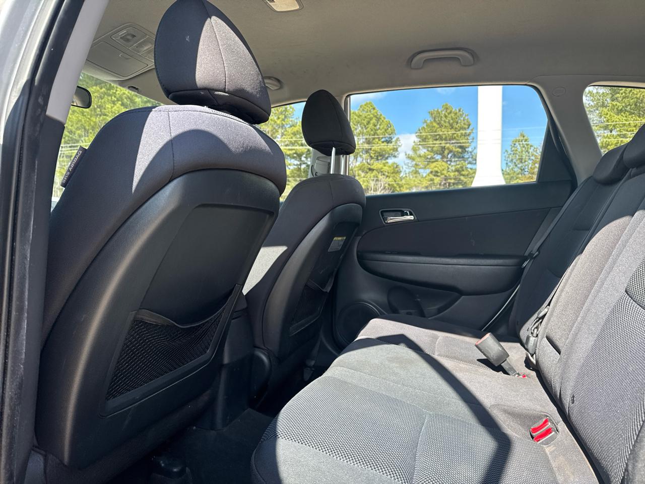 Hyundai Elantra Touring SE Automatic 2010