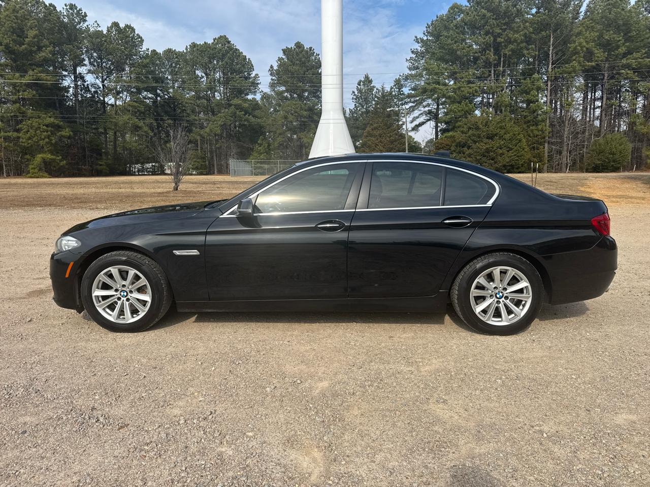 BMW 5-Series 528i xDrive 2016