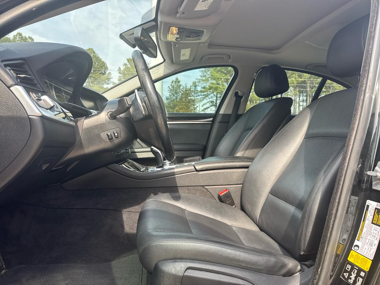 BMW 5-Series 528i xDrive 2016