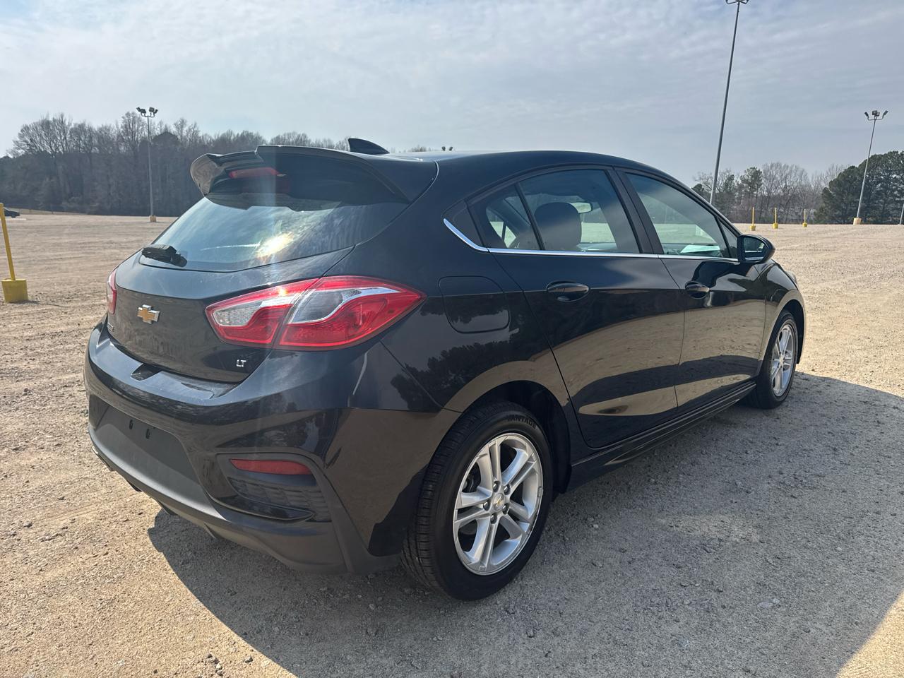 Chevrolet Cruze LT Auto Hatchback 2017