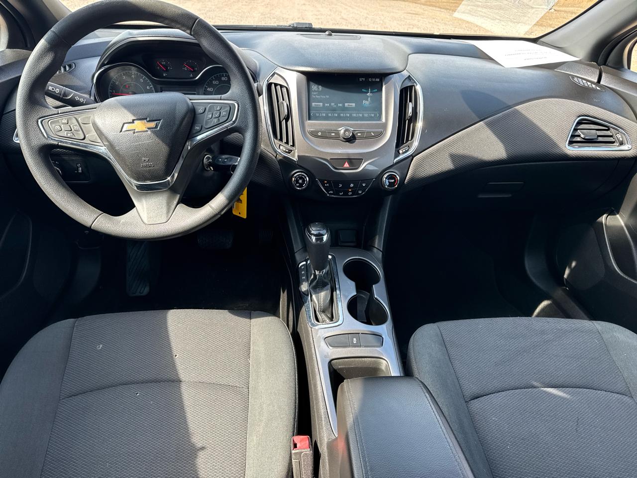 Chevrolet Cruze LT Auto Hatchback 2017