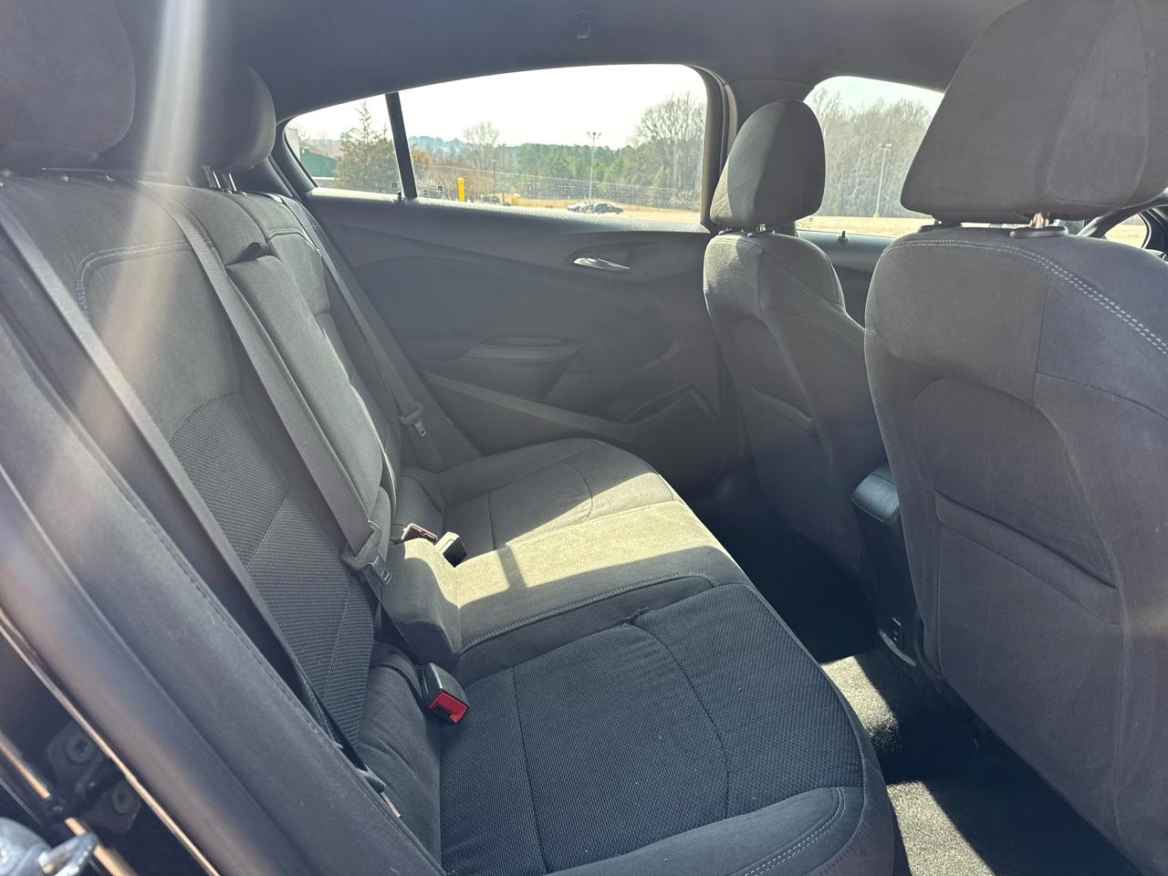 Chevrolet Cruze LT Auto Hatchback 2017