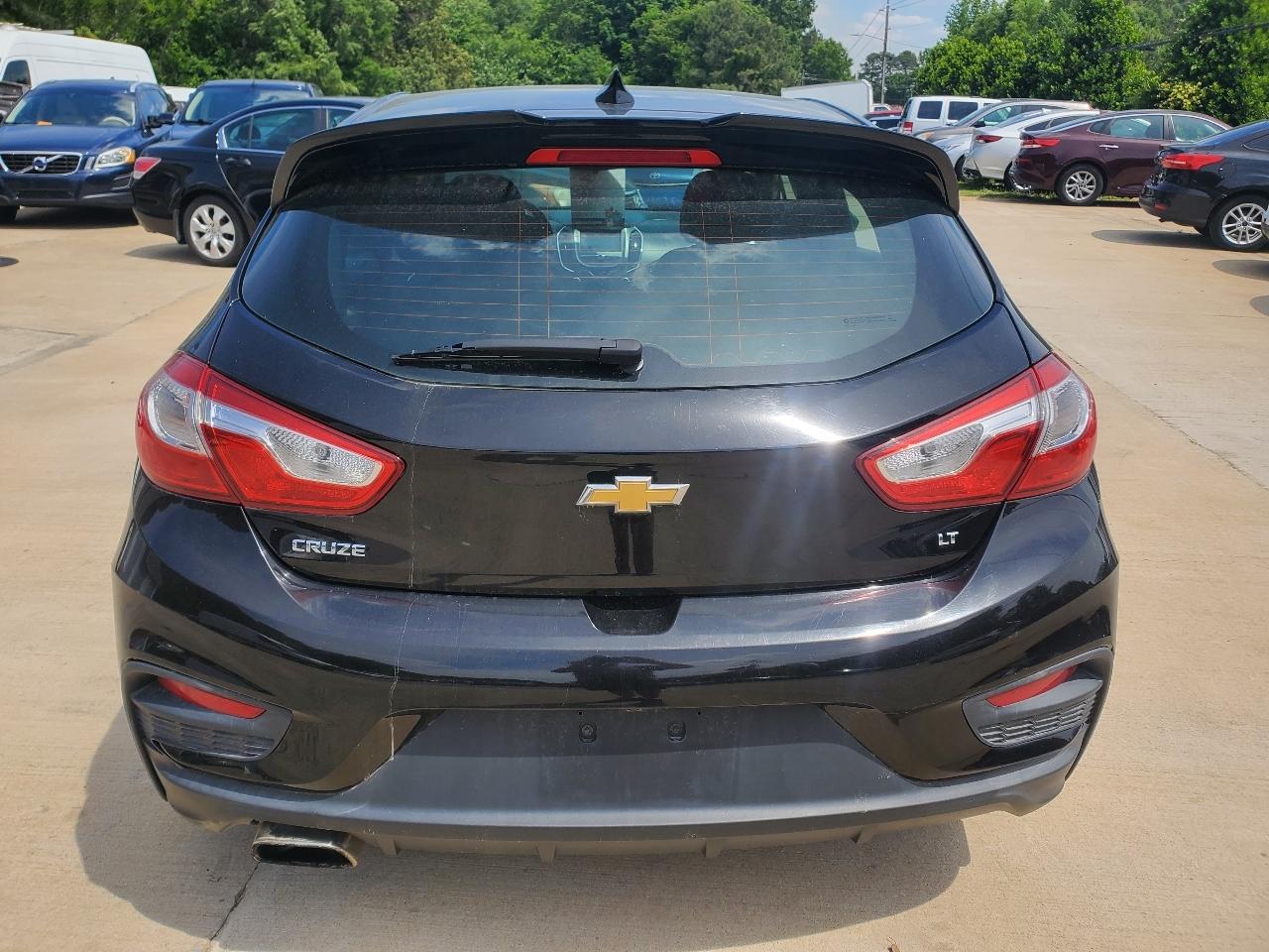 Chevrolet Cruze LT Auto Hatchback 2017