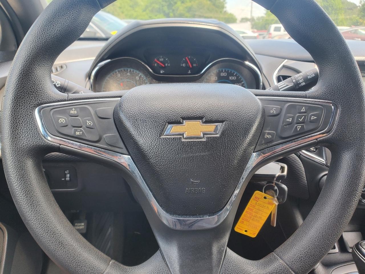 Chevrolet Cruze LT Auto Hatchback 2017