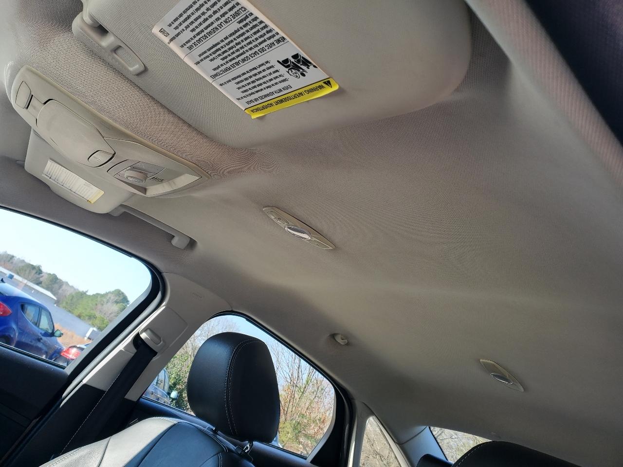 Ford Focus SE Sedan 2013