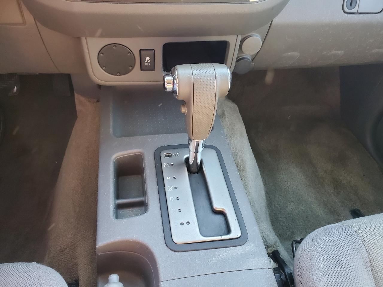 Nissan Frontier 2WD King Cab Auto XE 2014