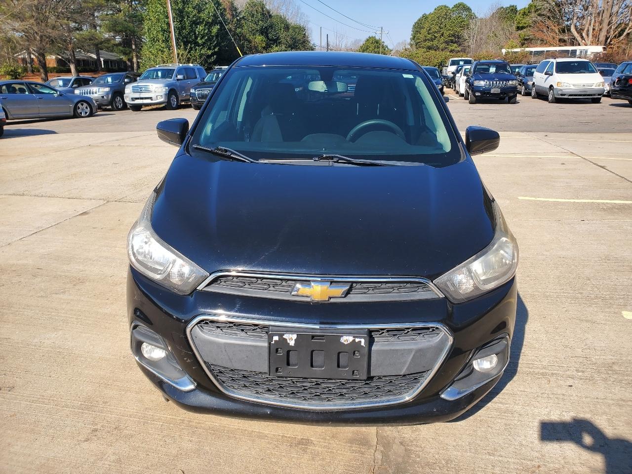 Chevrolet Spark 1LT 4D Hatchback at 2017