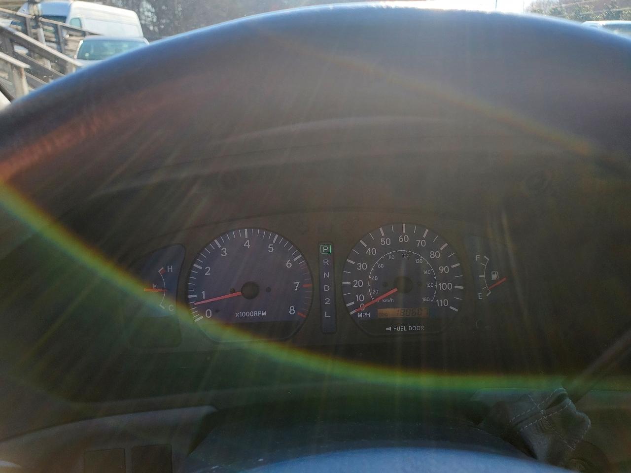 Toyota Sienna LE 2003