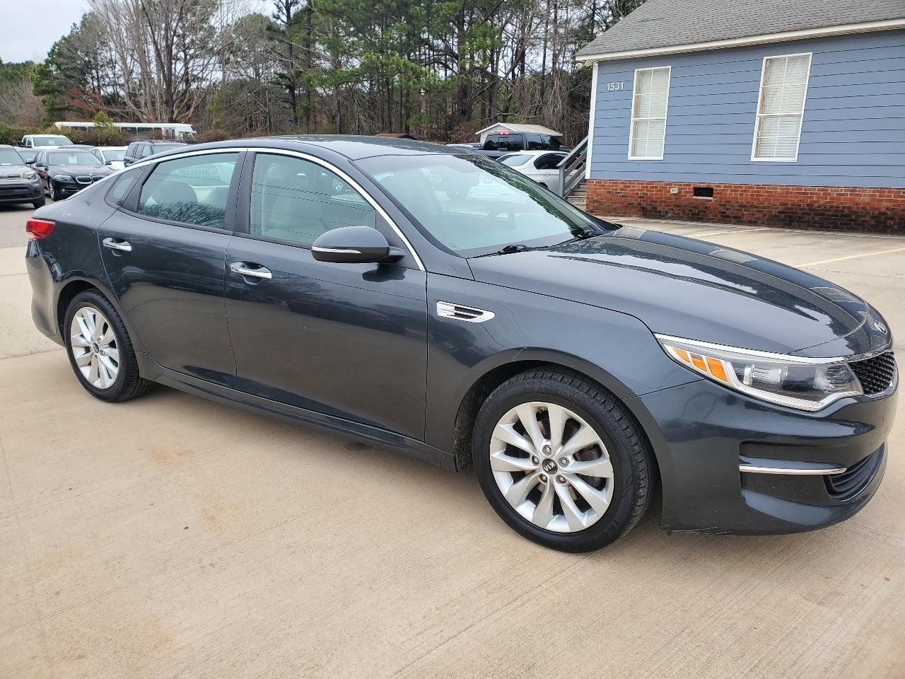 Kia Optima LX 2016