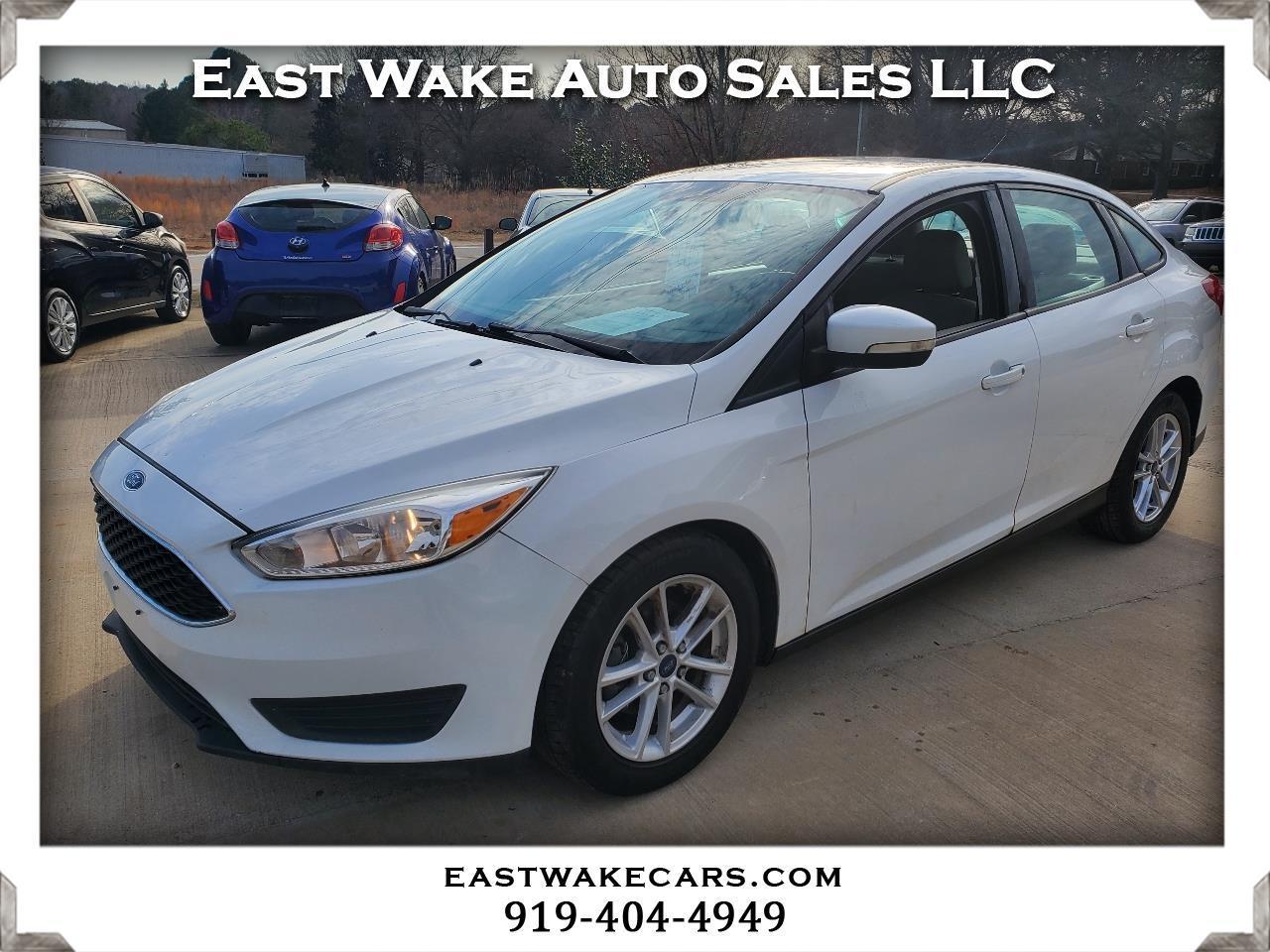 2017 Ford Focus SE Sedan