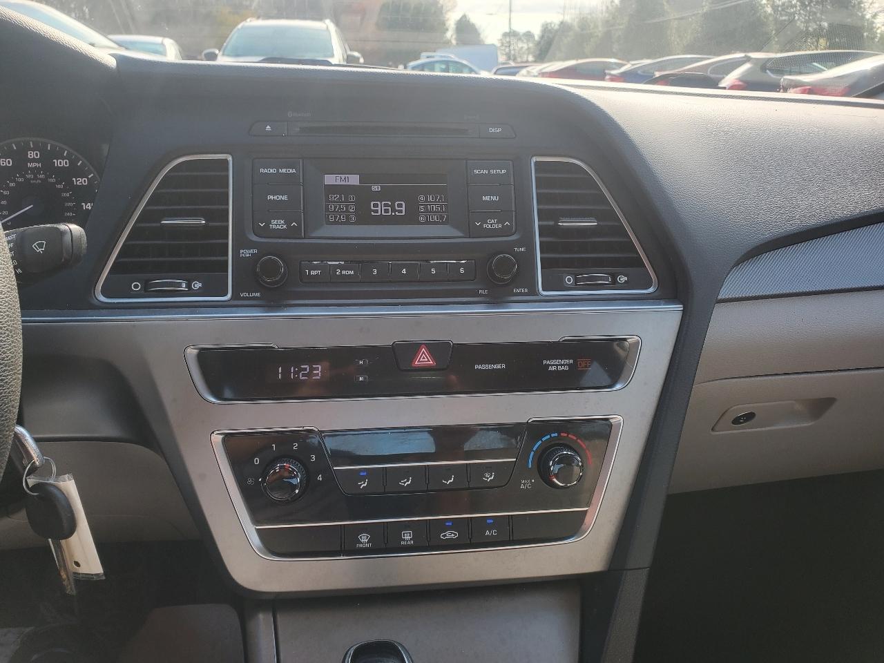 Hyundai Sonata SE 2017