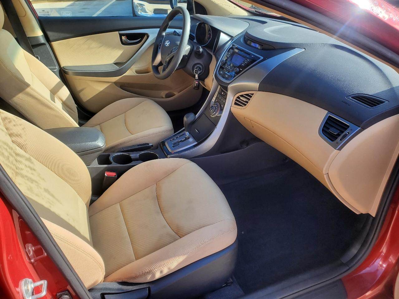 Hyundai Elantra GLS Auto 2013