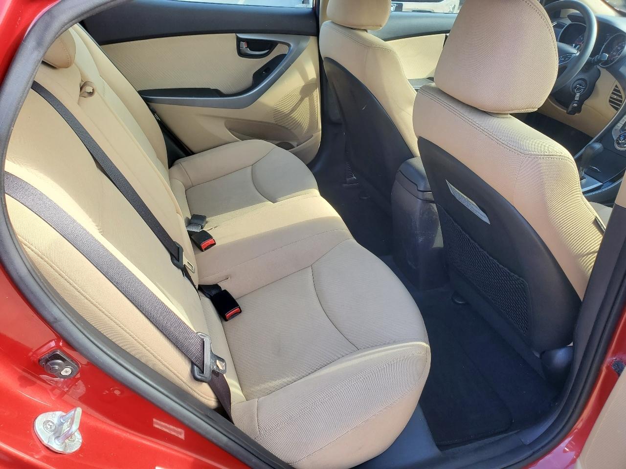 Hyundai Elantra GLS Auto 2013