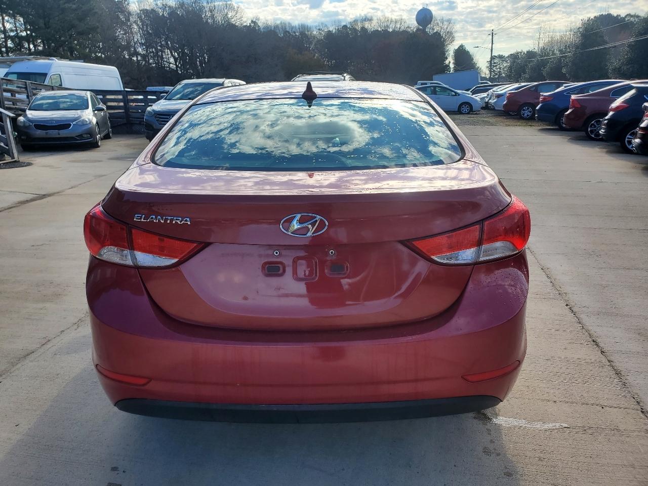 Hyundai Elantra GLS Auto 2013